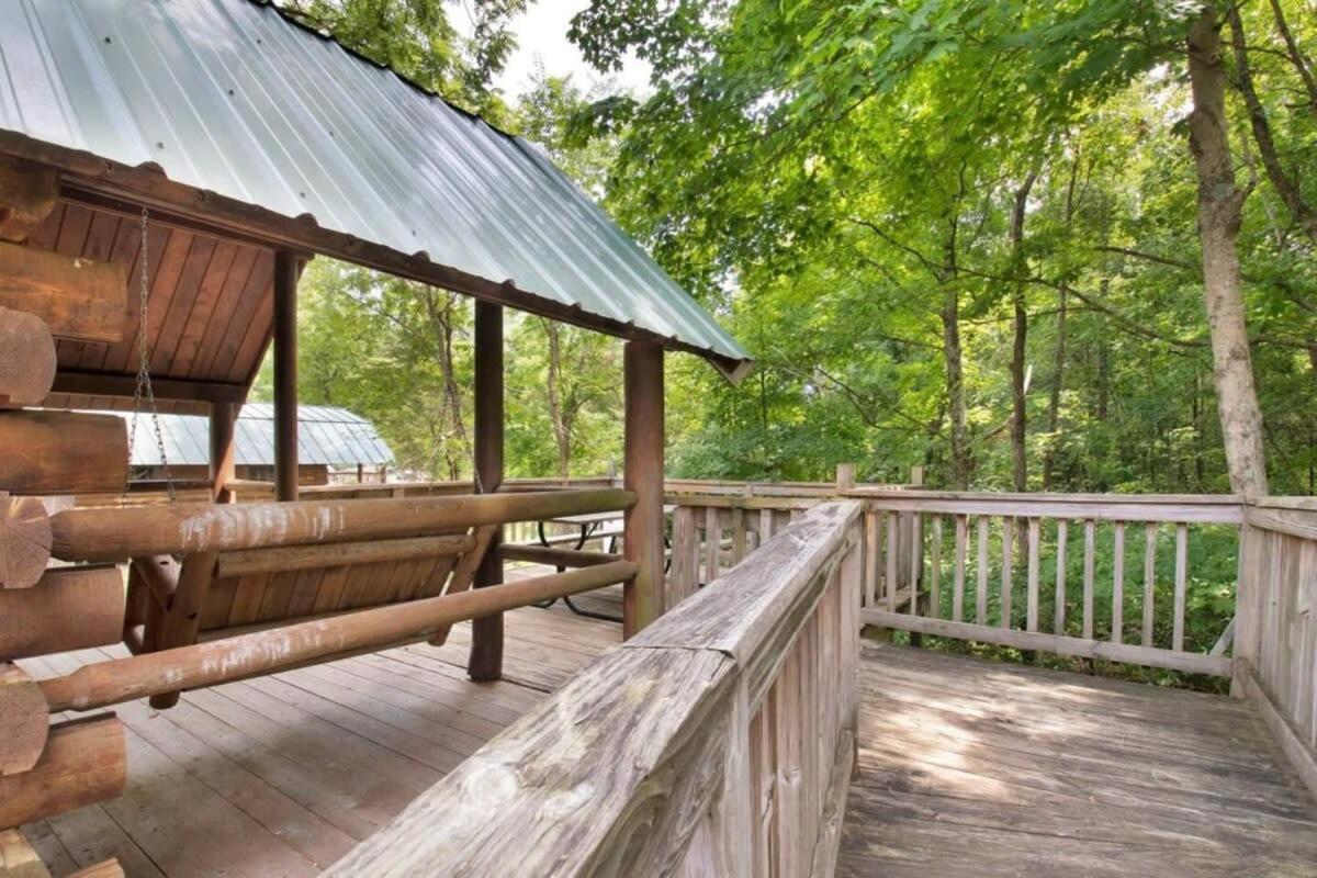 Rustic Cabin With Pool Access Bloomington Zewnętrze zdjęcie